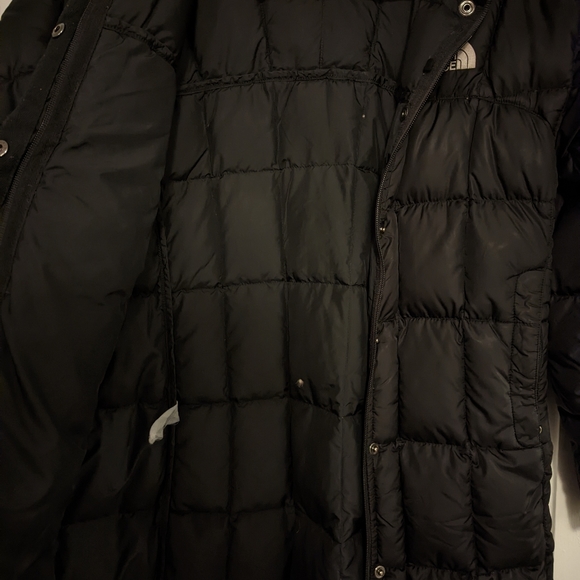 Women's The North Face Metropolis Down Parka - Picture 4 of 9